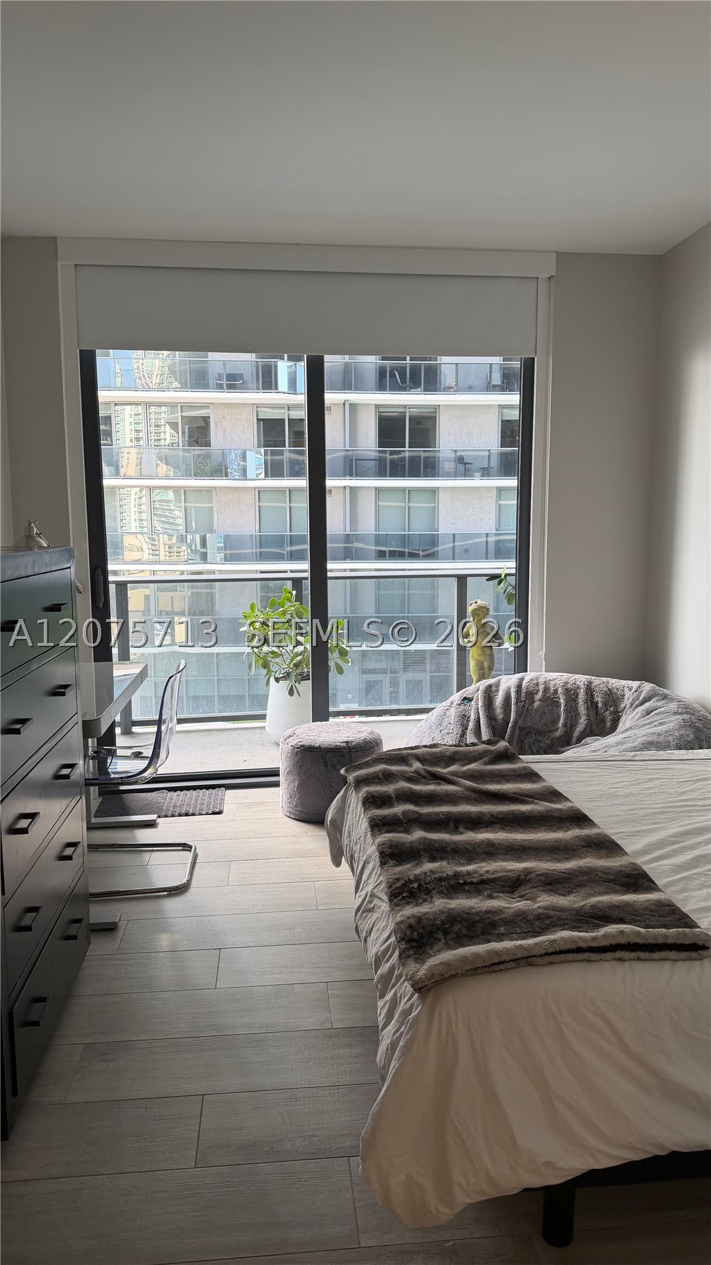 image Brickell Heights East51