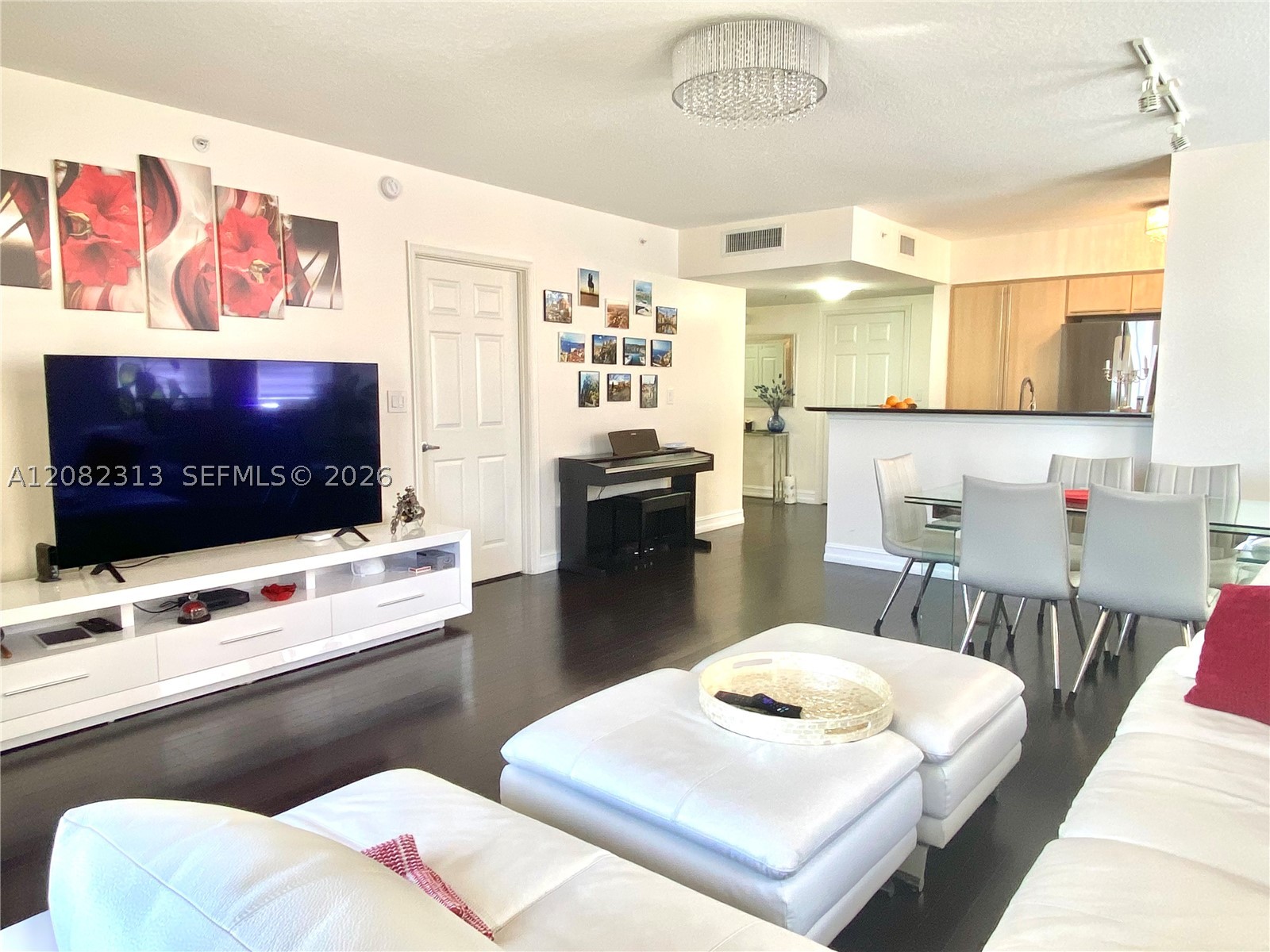 image 2080 Ocean Drive11