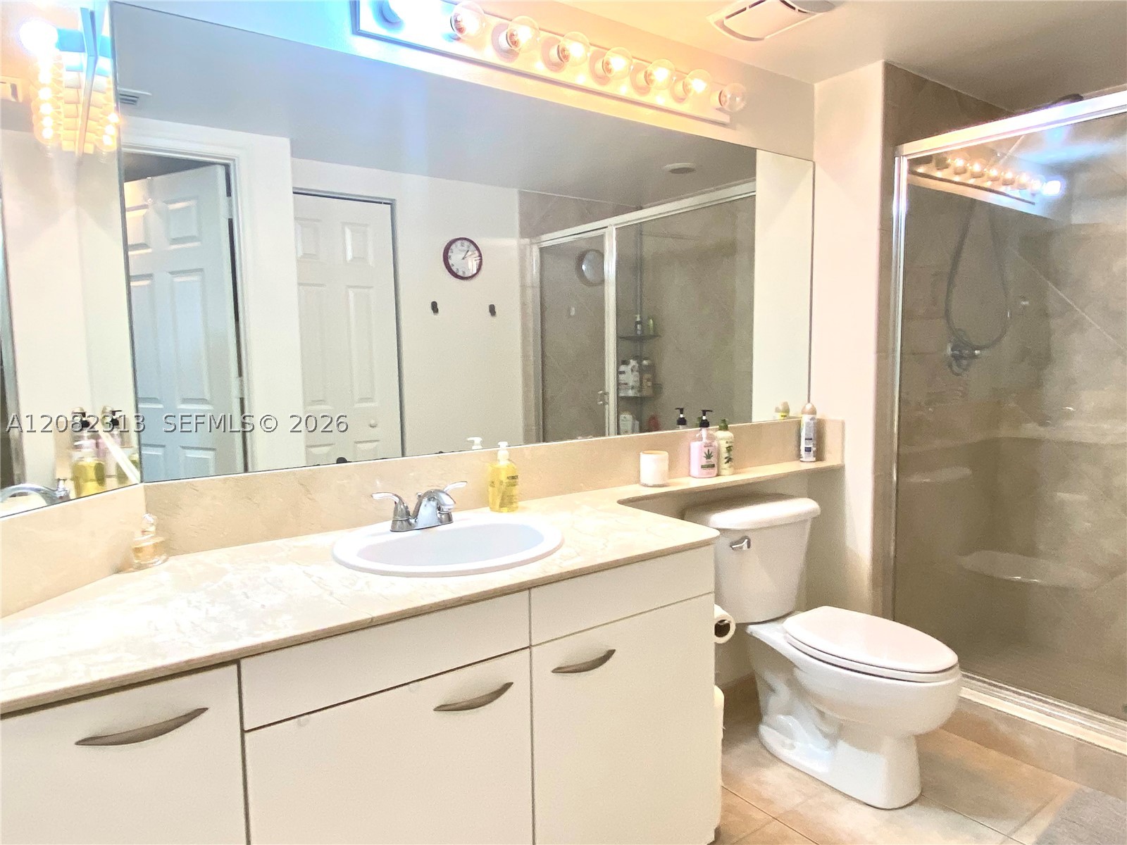 image 2080 Ocean Drive19