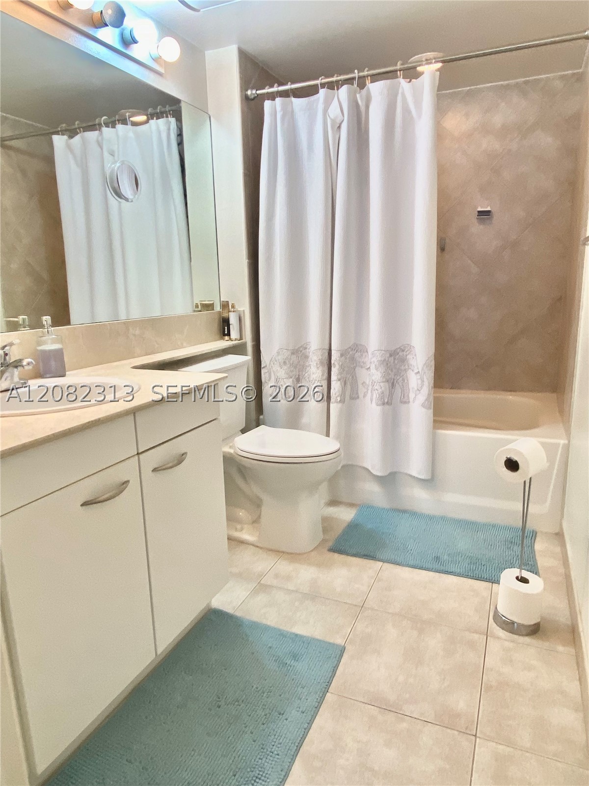 image 2080 Ocean Drive20