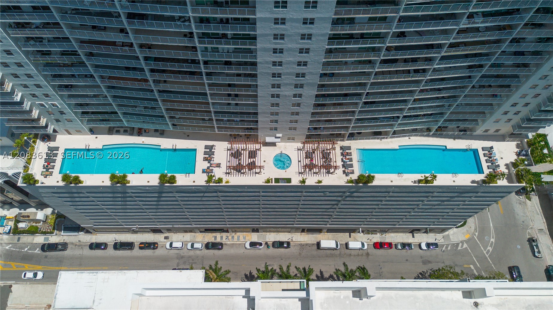 image The Club at Brickell Bay1