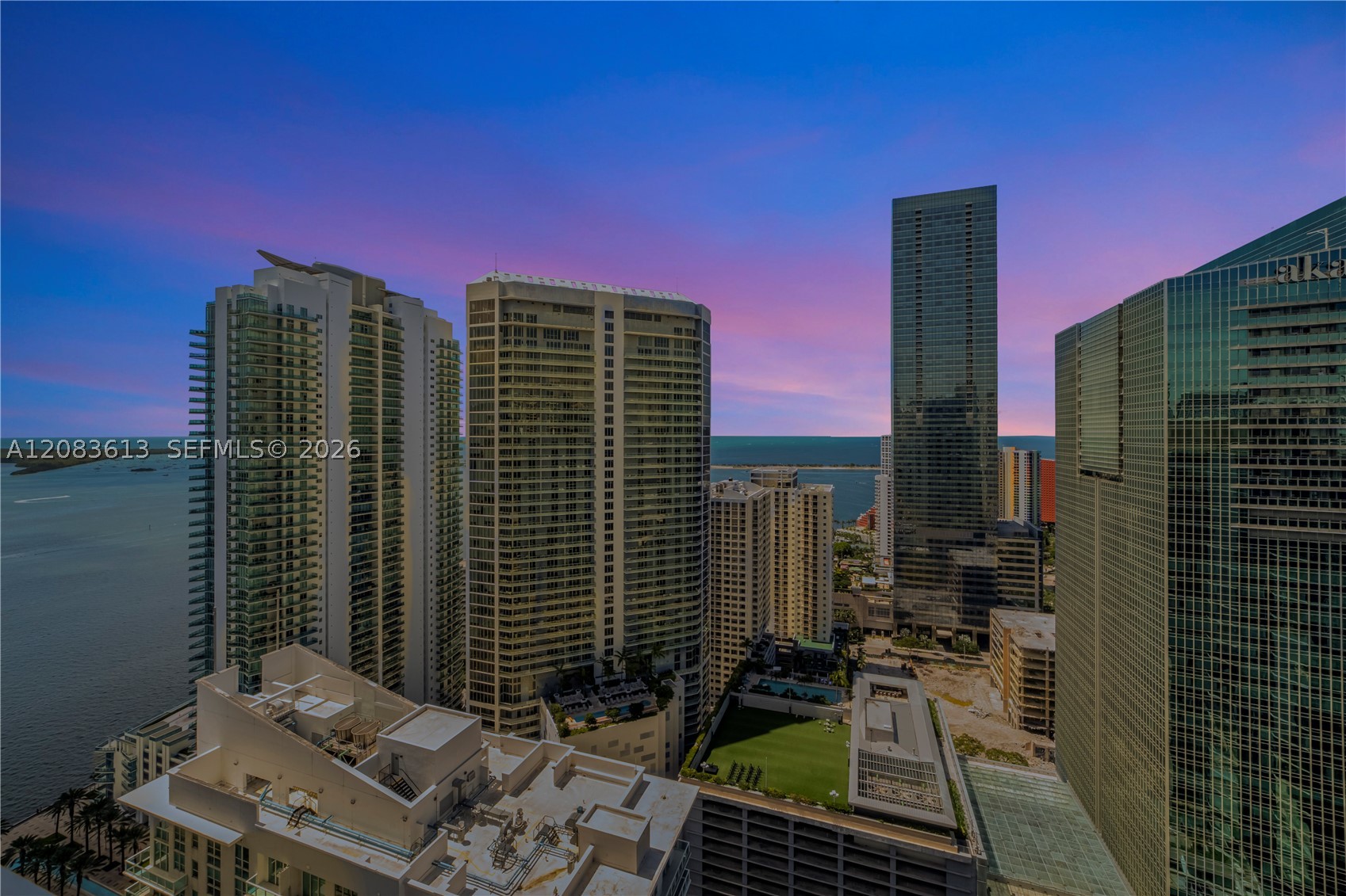 image The Club at Brickell Bay27