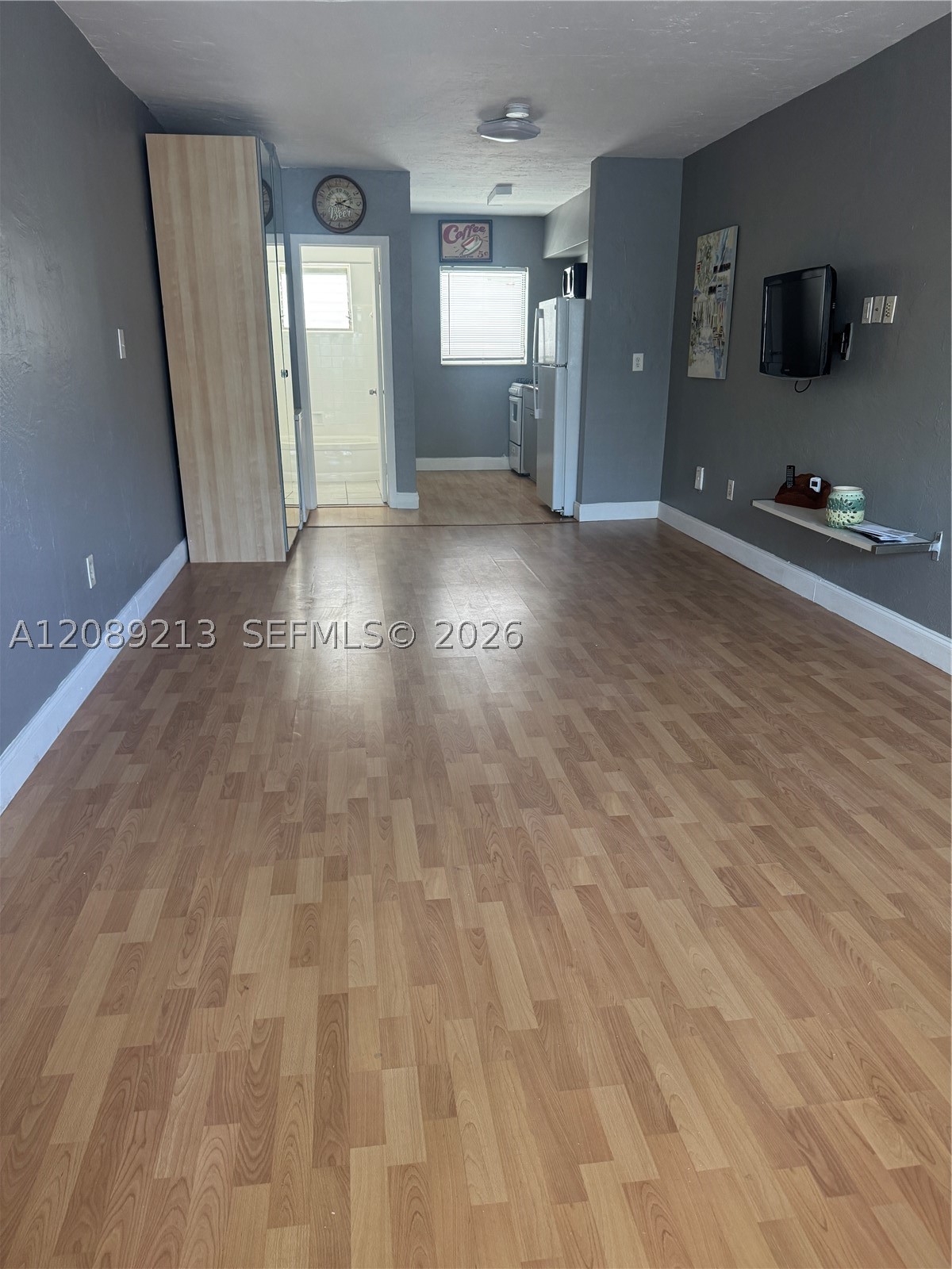 1611 West Ave #10