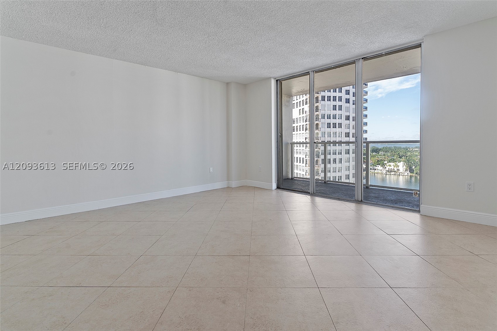 5701 Collins Ave #1007 Miami Beach, FL 33140