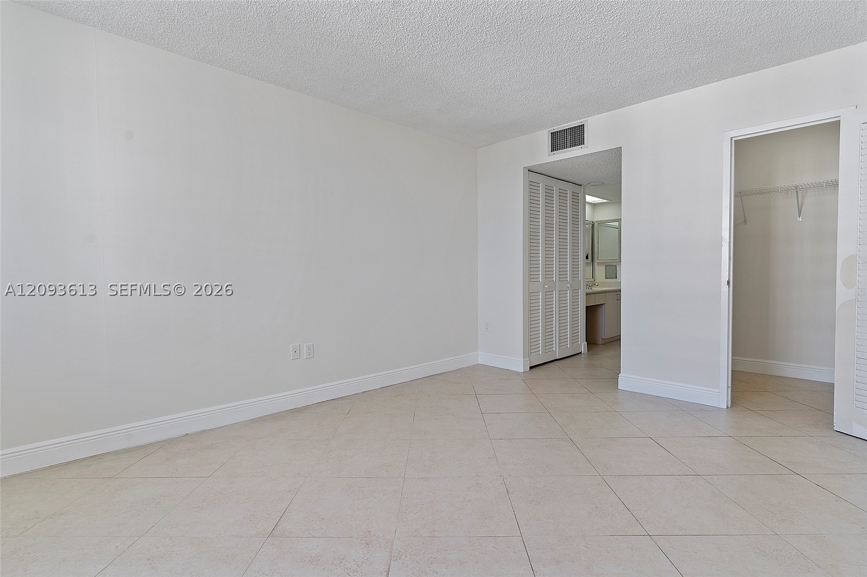 5701 Collins Ave #1007 Miami Beach, FL 33140