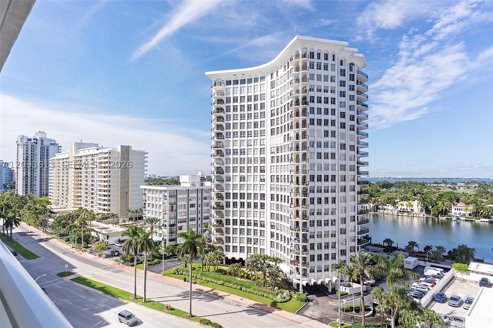 5701 Collins Ave #1007 Miami Beach, FL 33140
