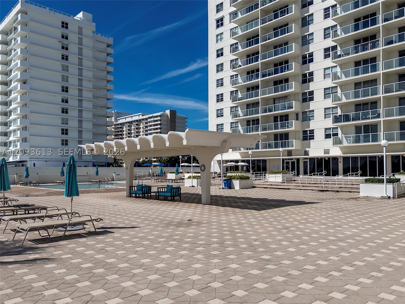 5701 Collins Ave #1007 Miami Beach, FL 33140