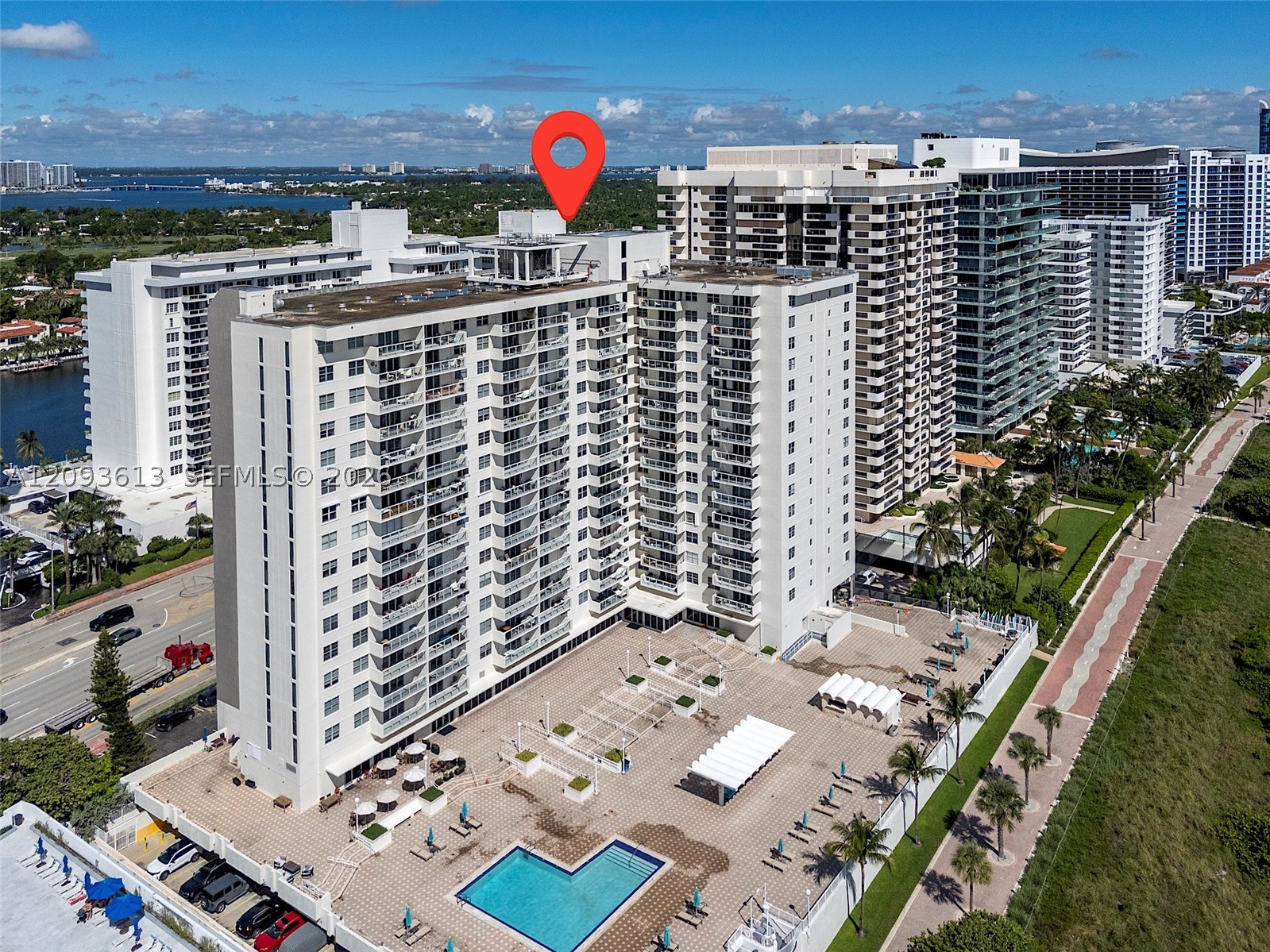 5701 Collins Ave #1007 Miami Beach, FL 33140