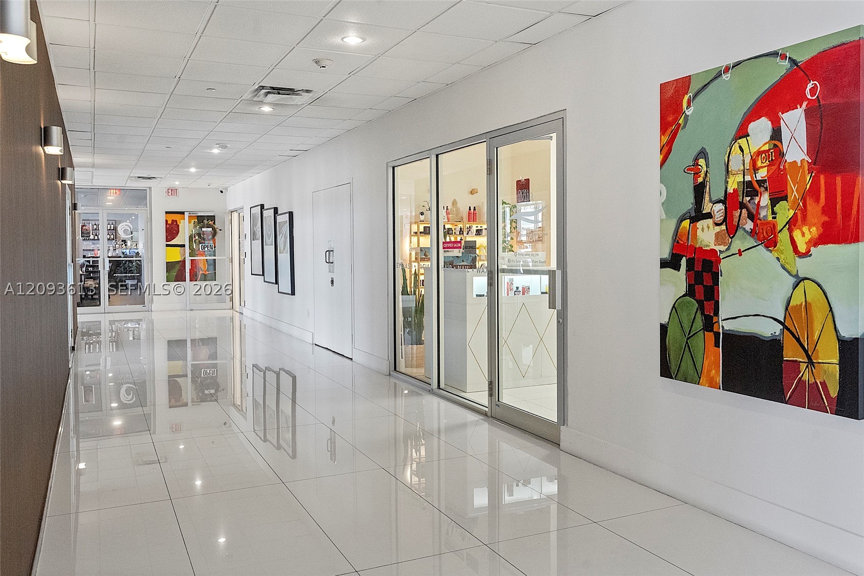 5701 Collins Ave #1007 Miami Beach, FL 33140