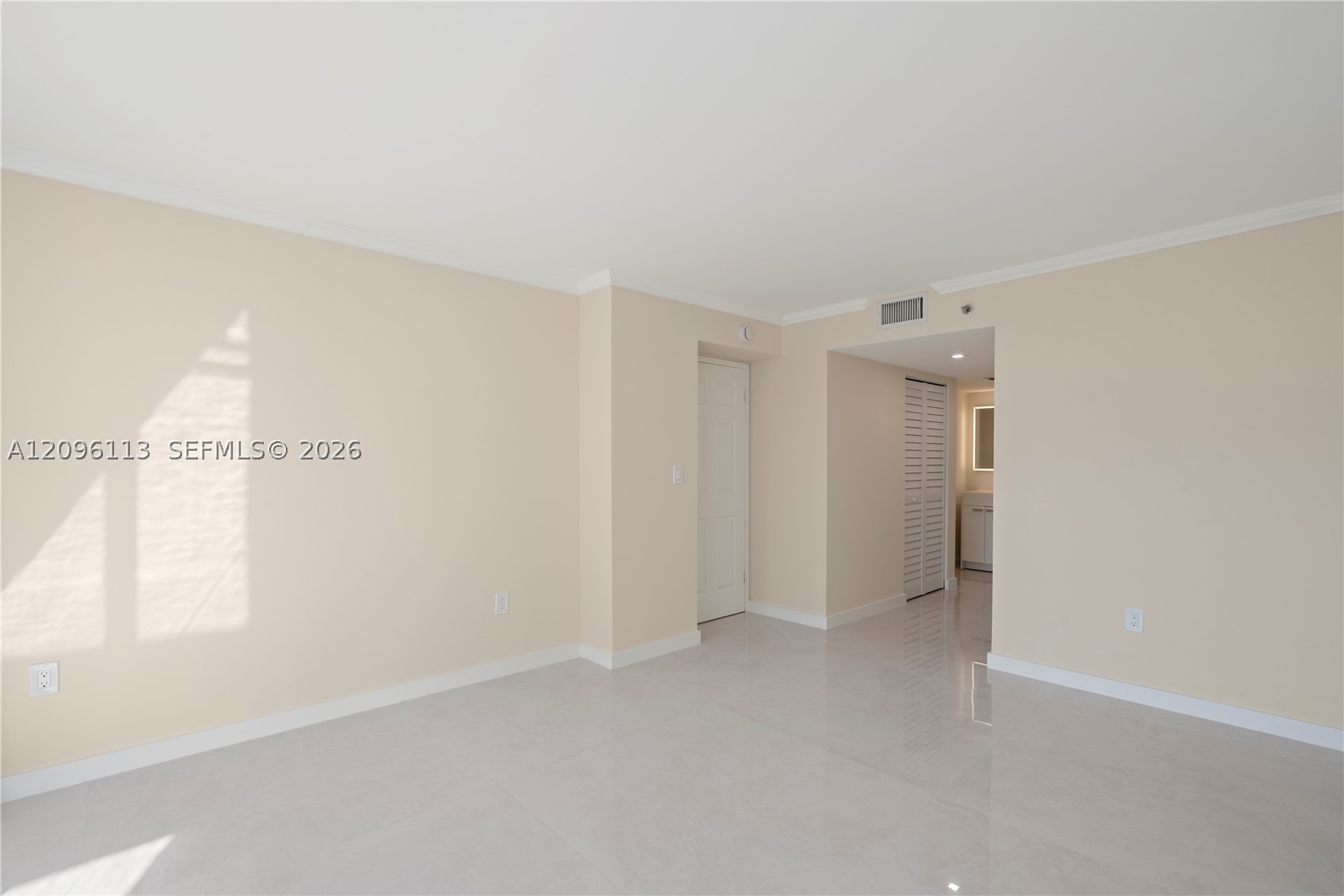 image Winston Towers 6009