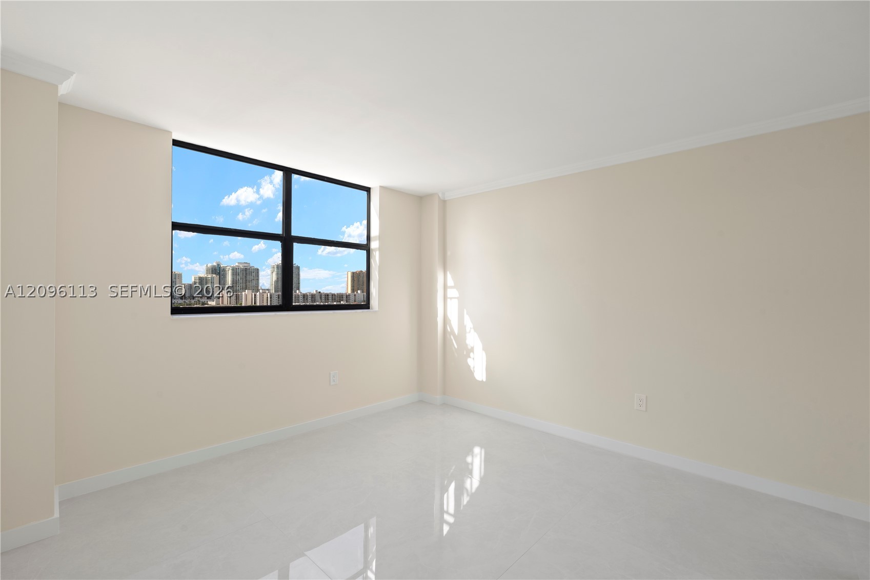 image Winston Towers 60021