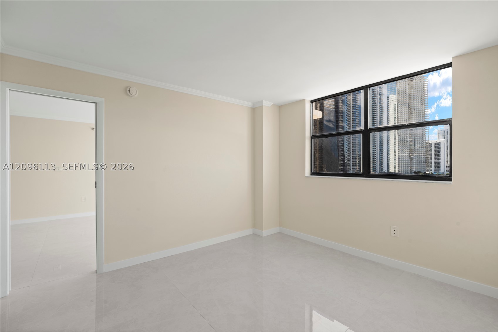 image Winston Towers 60022