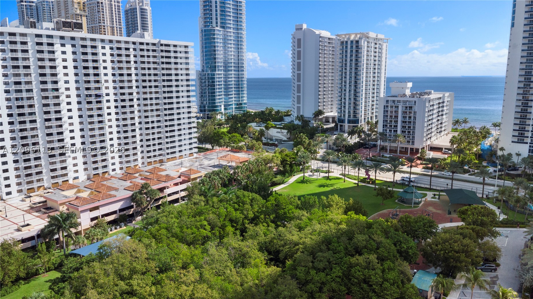 image Winston Towers 60028