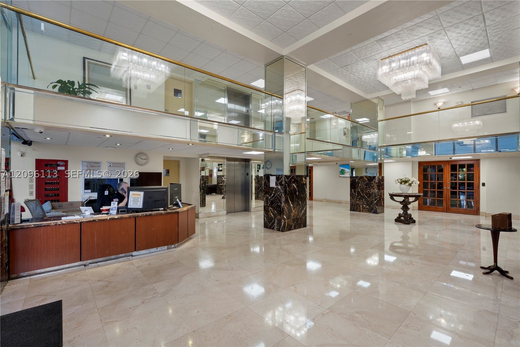image Winston Towers 60034