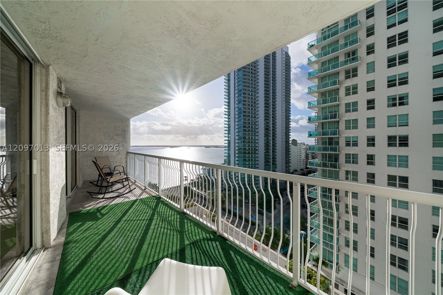 1200 Brickell Bay Dr #1705
