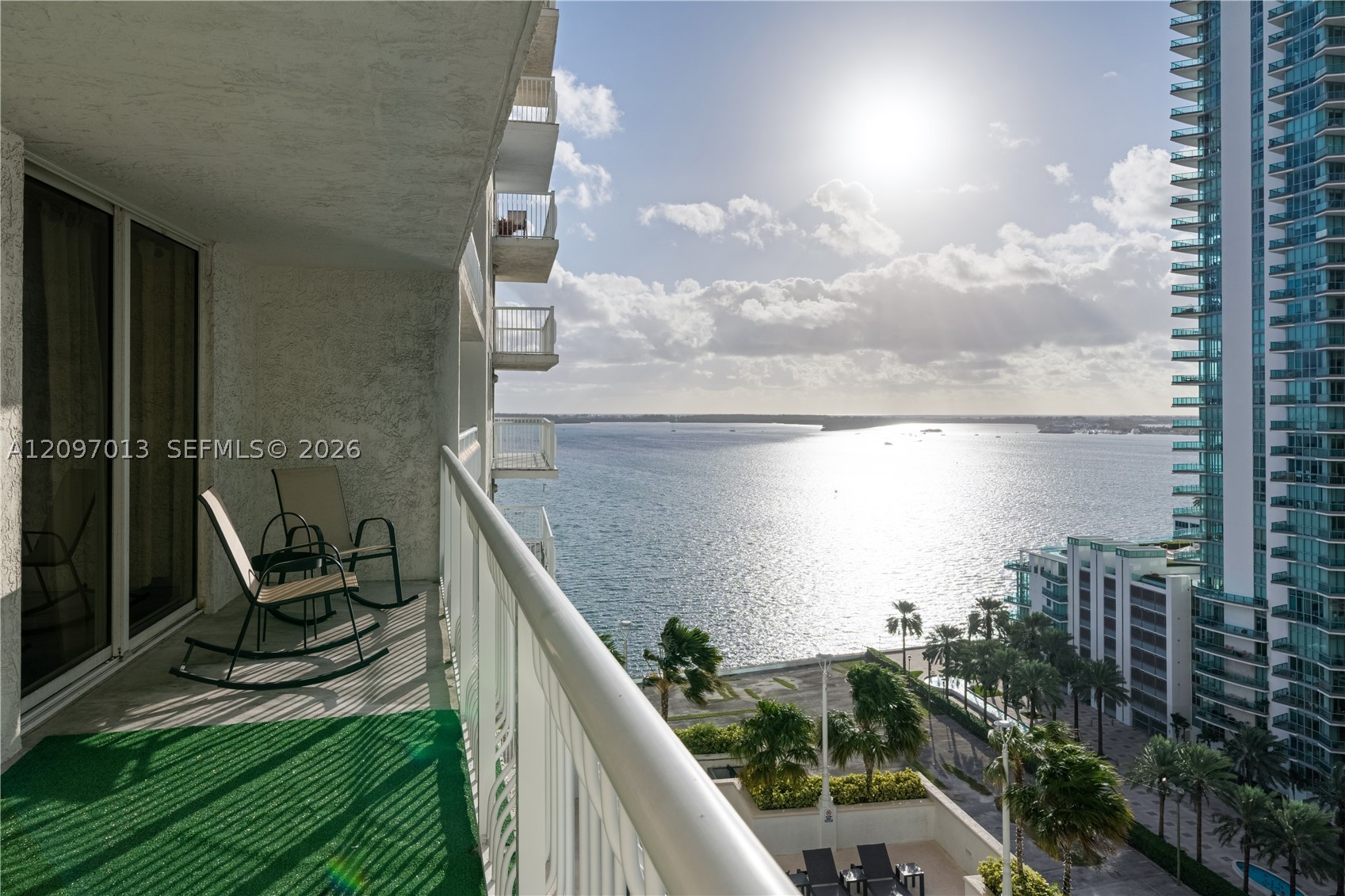 image The Club at Brickell Bay18