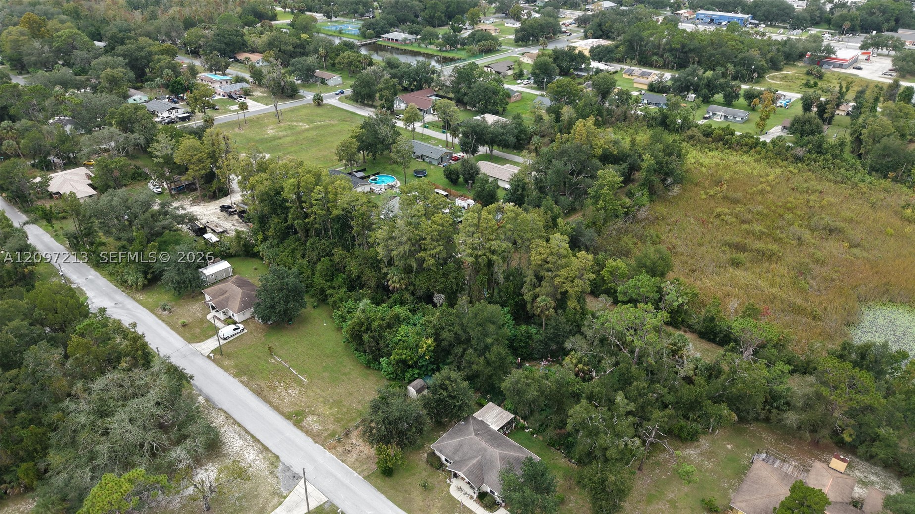 930 NE 1st Ter Crystal River, FL 34429
