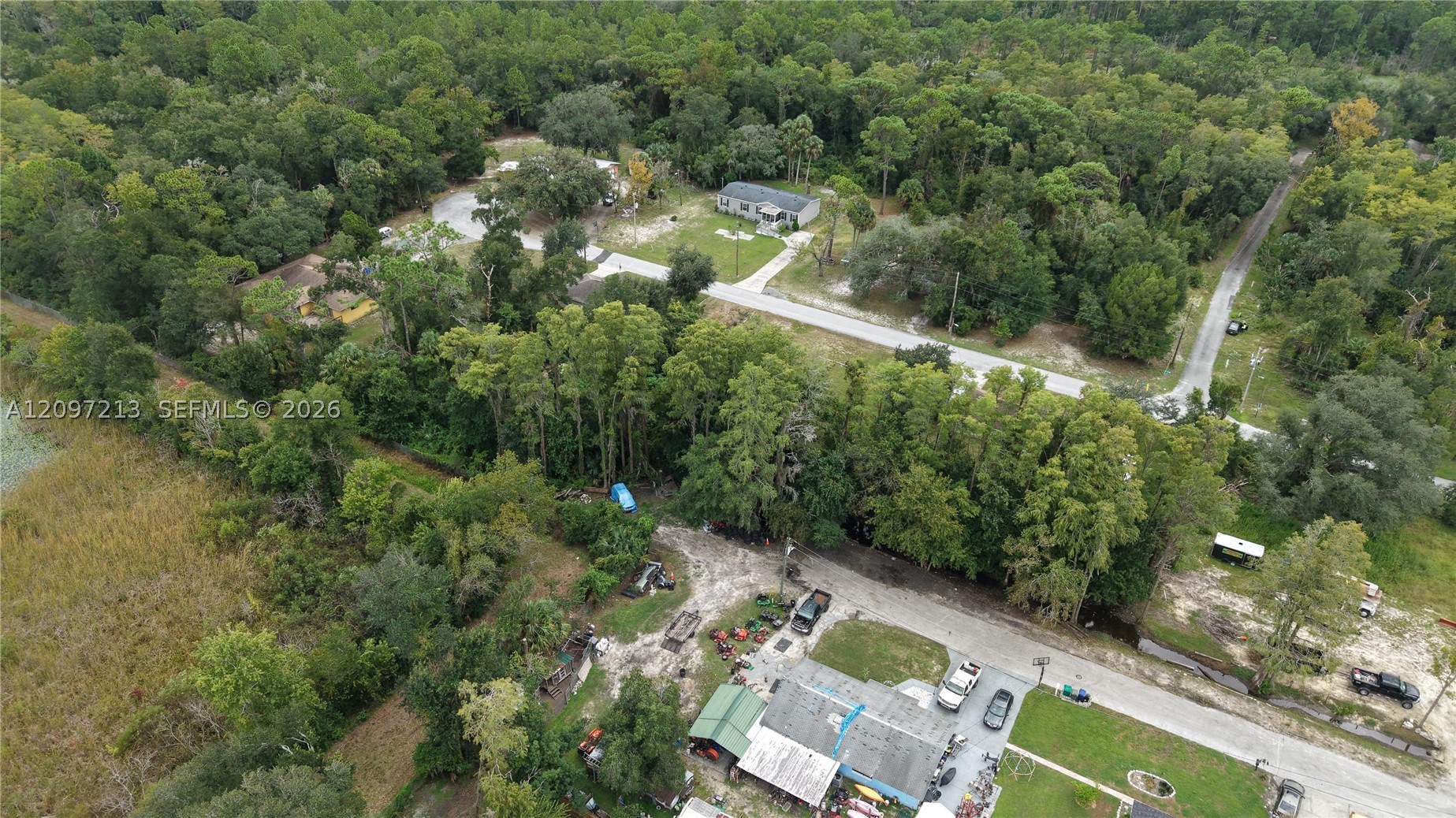 930 NE 1st Ter Crystal River, FL 34429