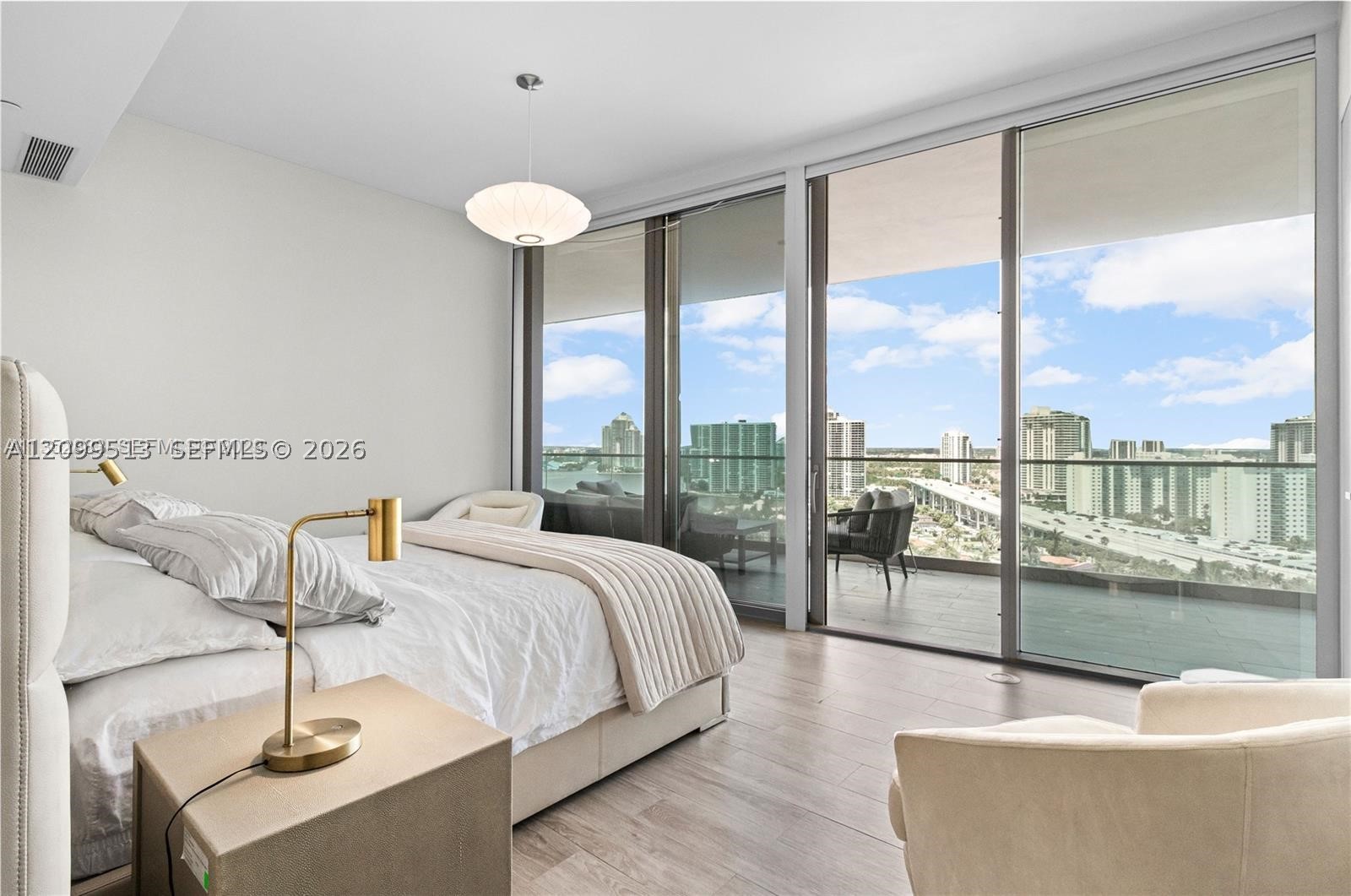 image Residences by Armani Casa15