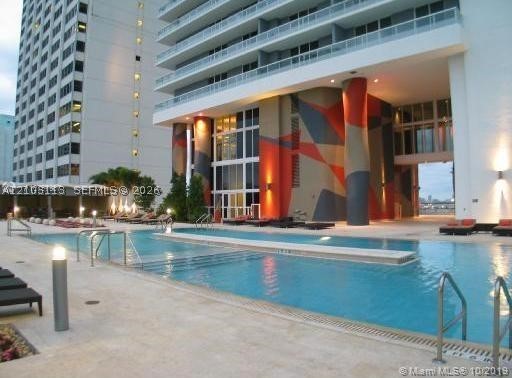 image 50 Biscayne32
