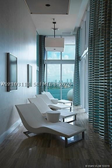 image 50 Biscayne33