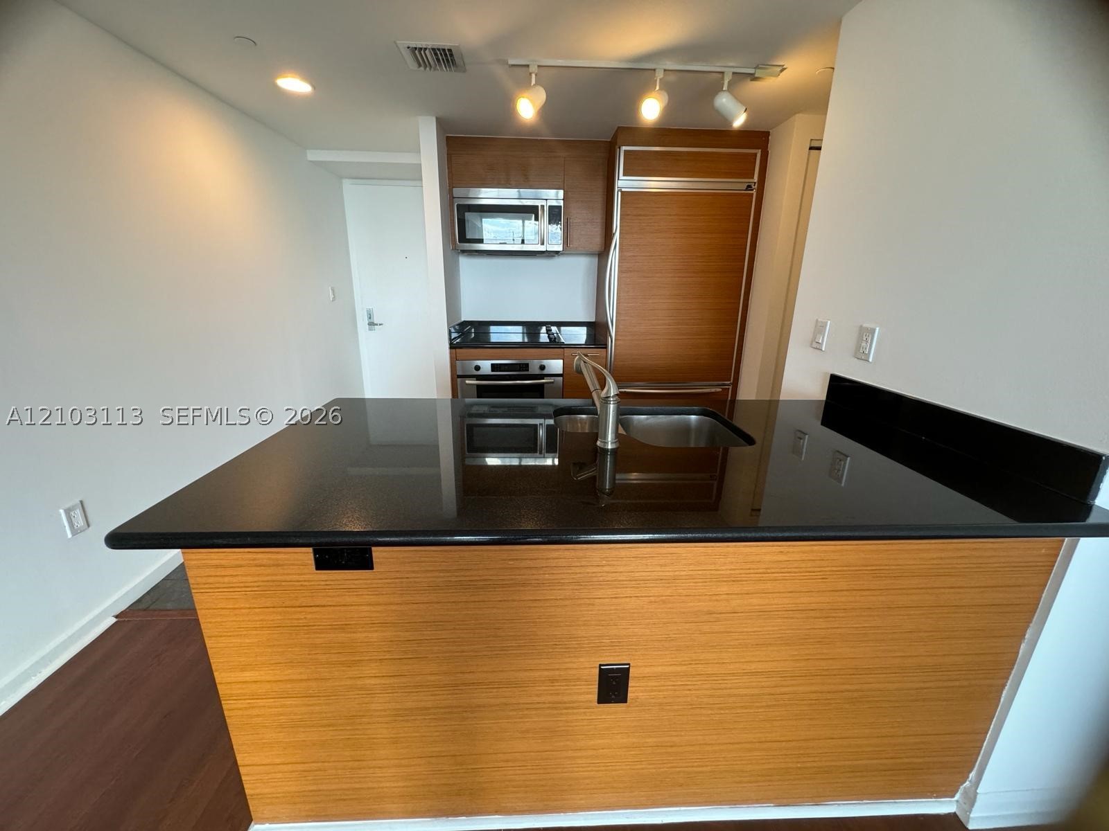 image 50 Biscayne7