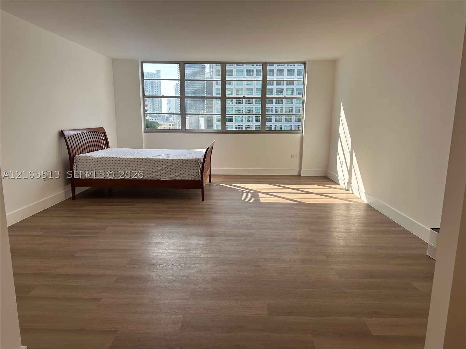 image Four Ambassadors Condo Ph4