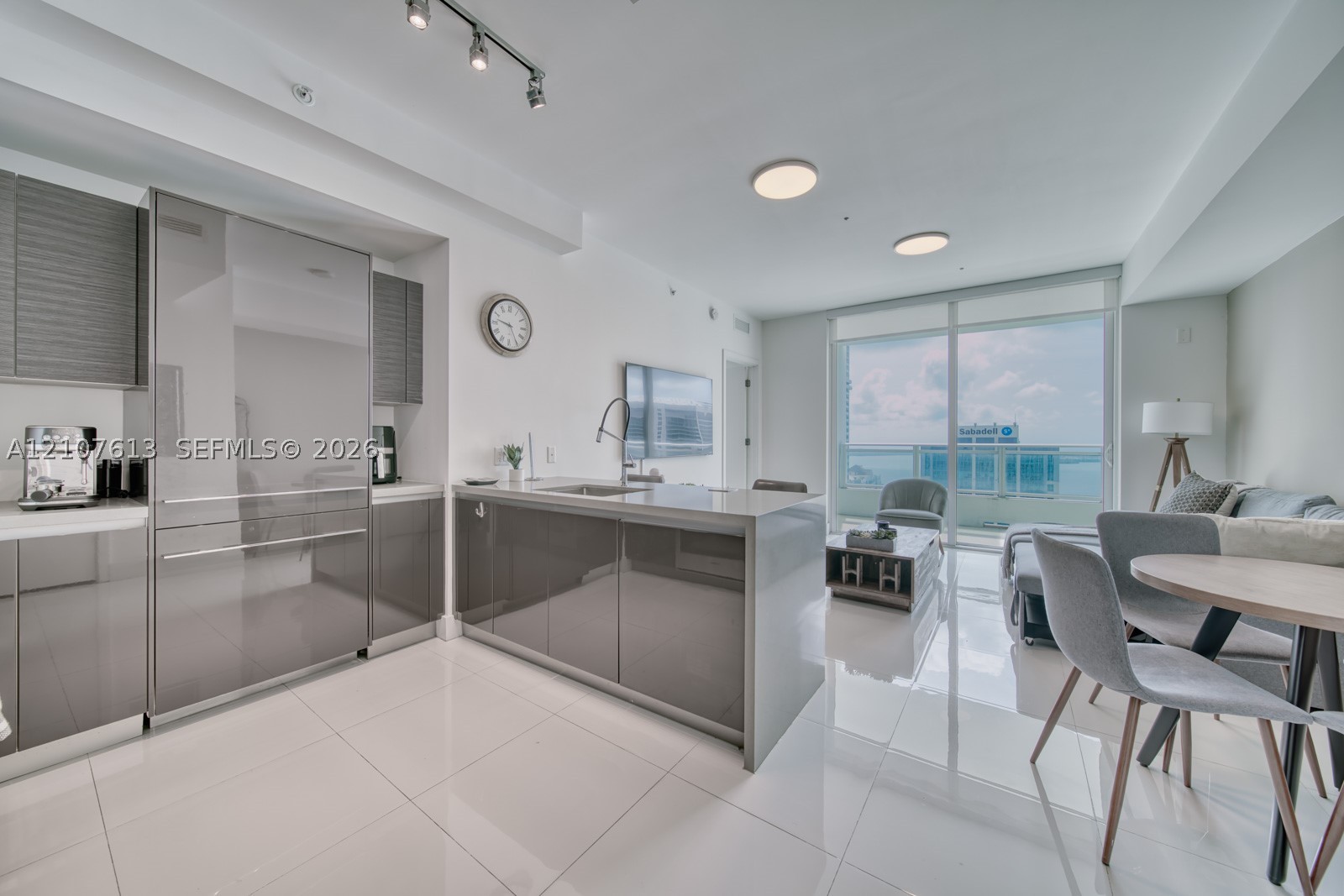 1080 Brickell Ave #3802