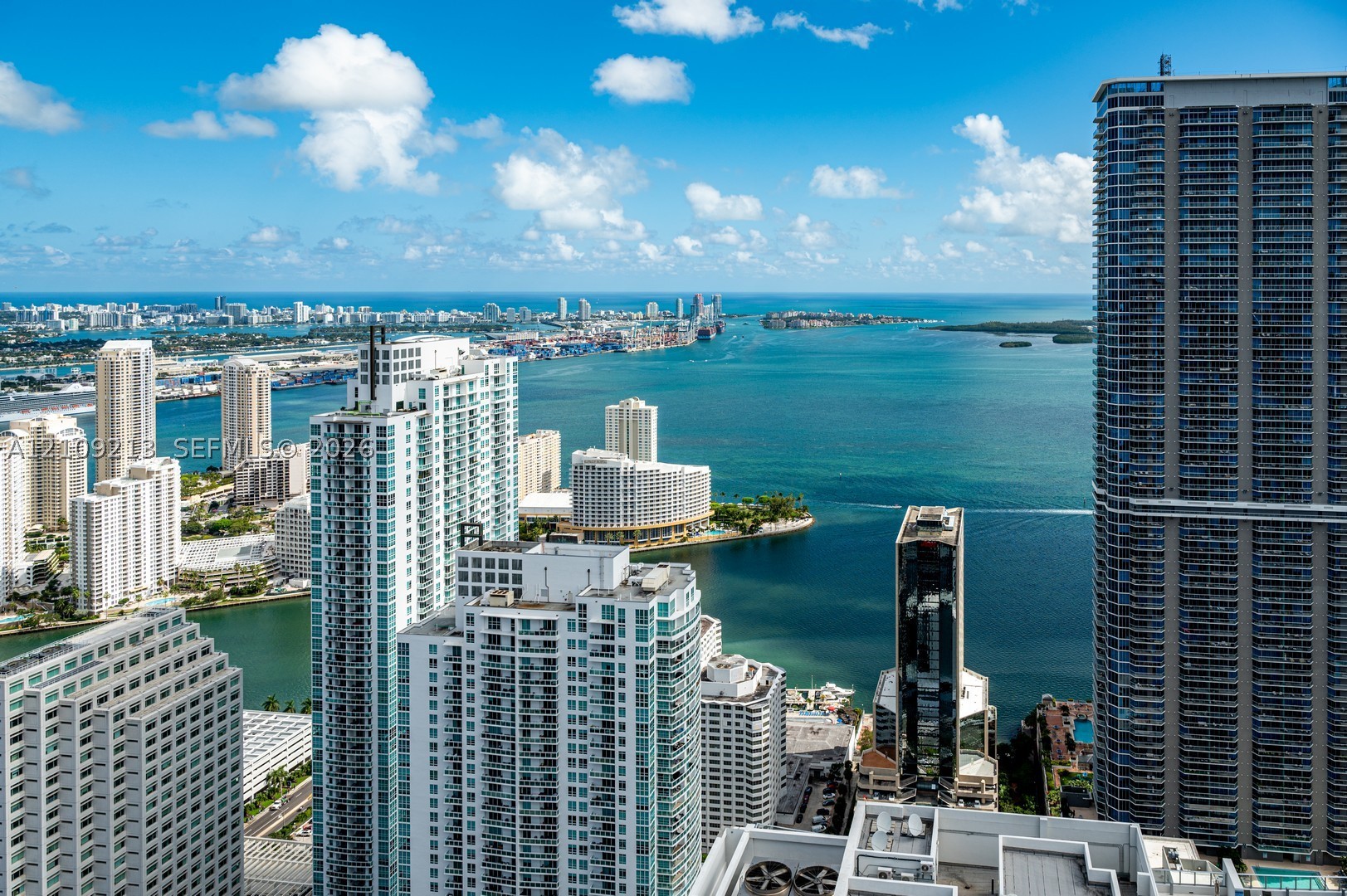 1000 Brickell Plz #1806 Miami, FL 33131
