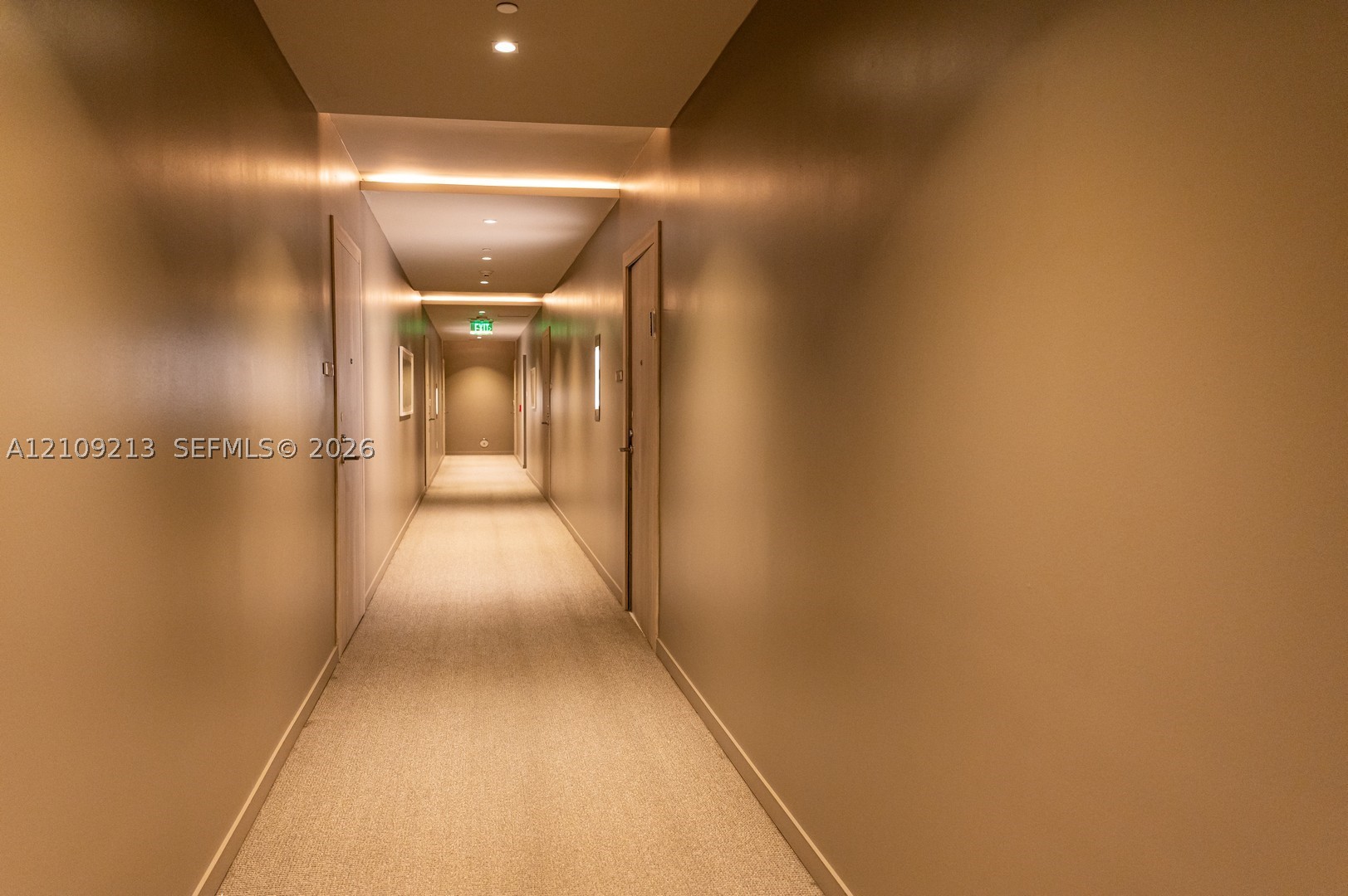 1000 Brickell Plz #1806 Miami, FL 33131