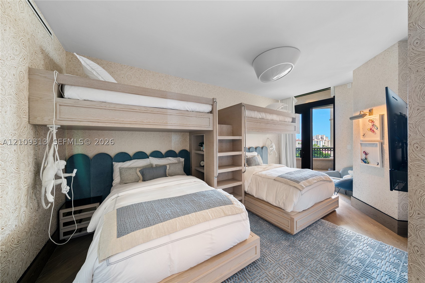 7083 Fisher Is Dr #7083 Miami Beach, FL 33109