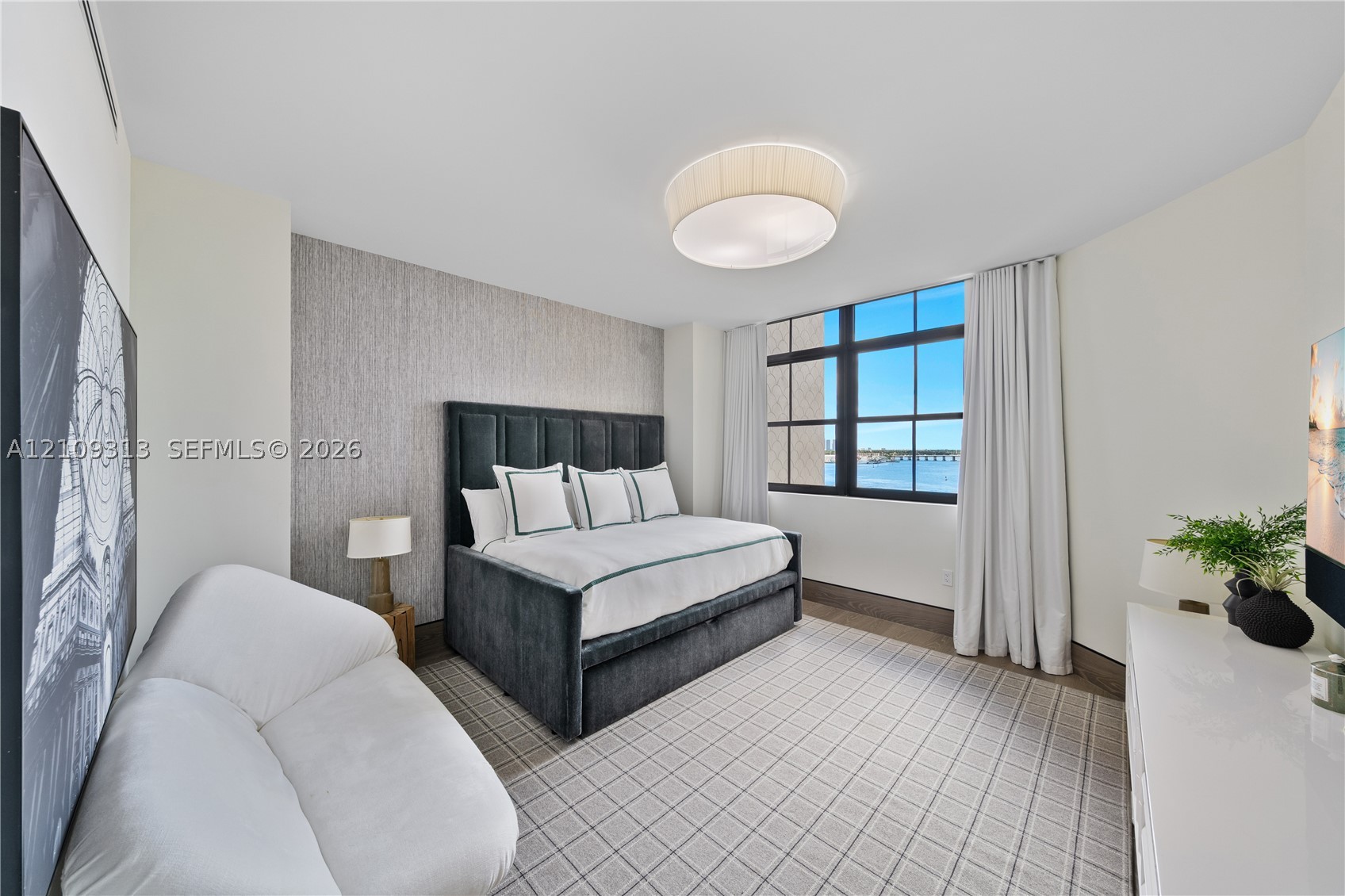 7083 Fisher Is Dr #7083 Miami Beach, FL 33109