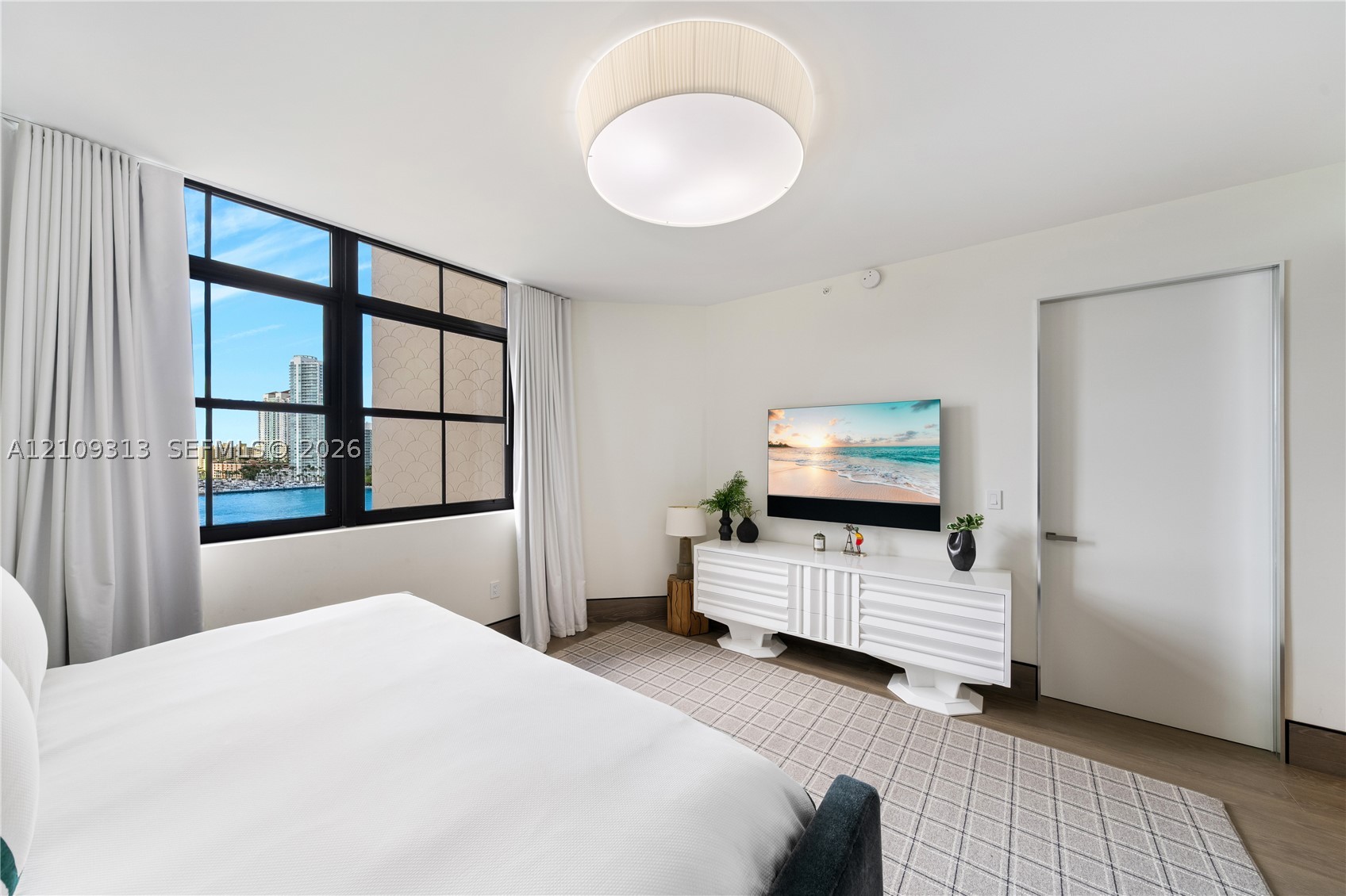 7083 Fisher Is Dr #7083 Miami Beach, FL 33109