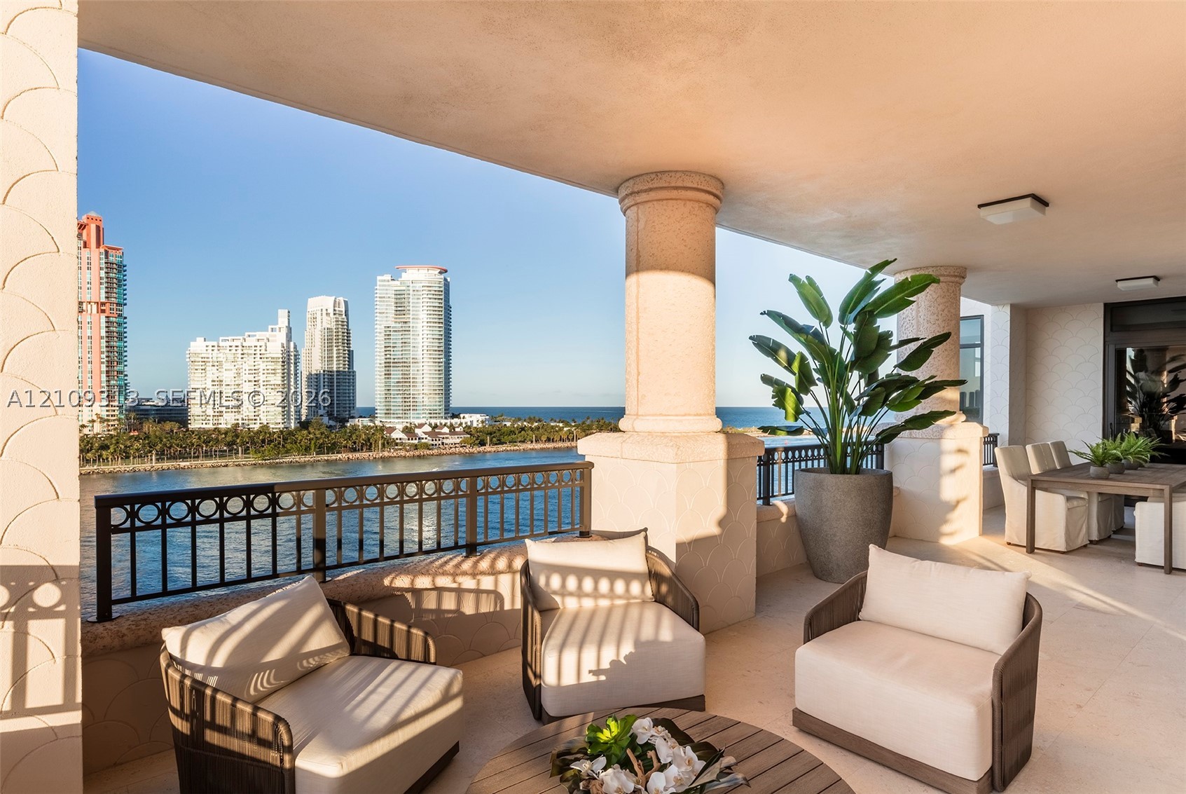7083 Fisher Is Dr #7083 Miami Beach, FL 33109