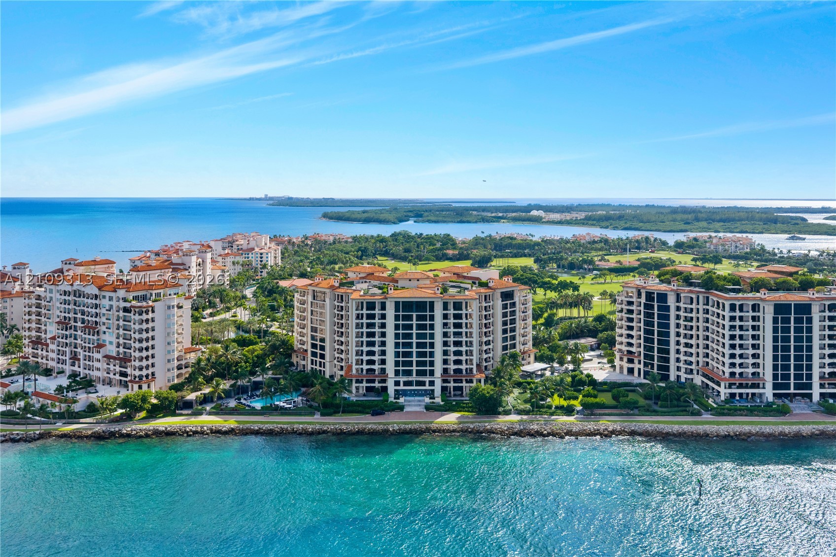 7083 Fisher Is Dr #7083 Miami Beach, FL 33109