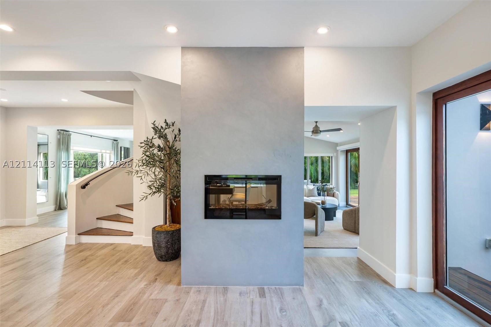 5386 Alton Rd Miami Beach, FL 33140