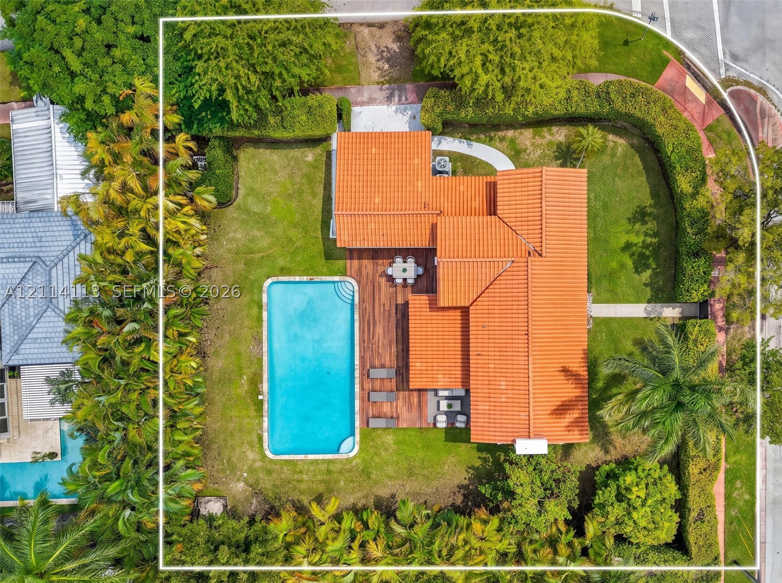 5386 Alton Rd Miami Beach, FL 33140