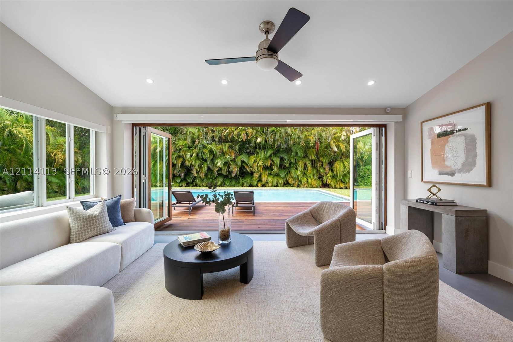 5386 Alton Rd Miami Beach, FL 33140