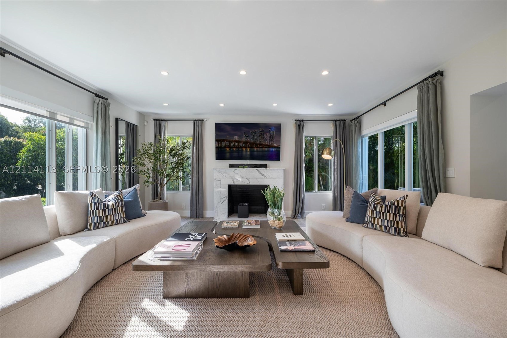 5386 Alton Rd Miami Beach, FL 33140
