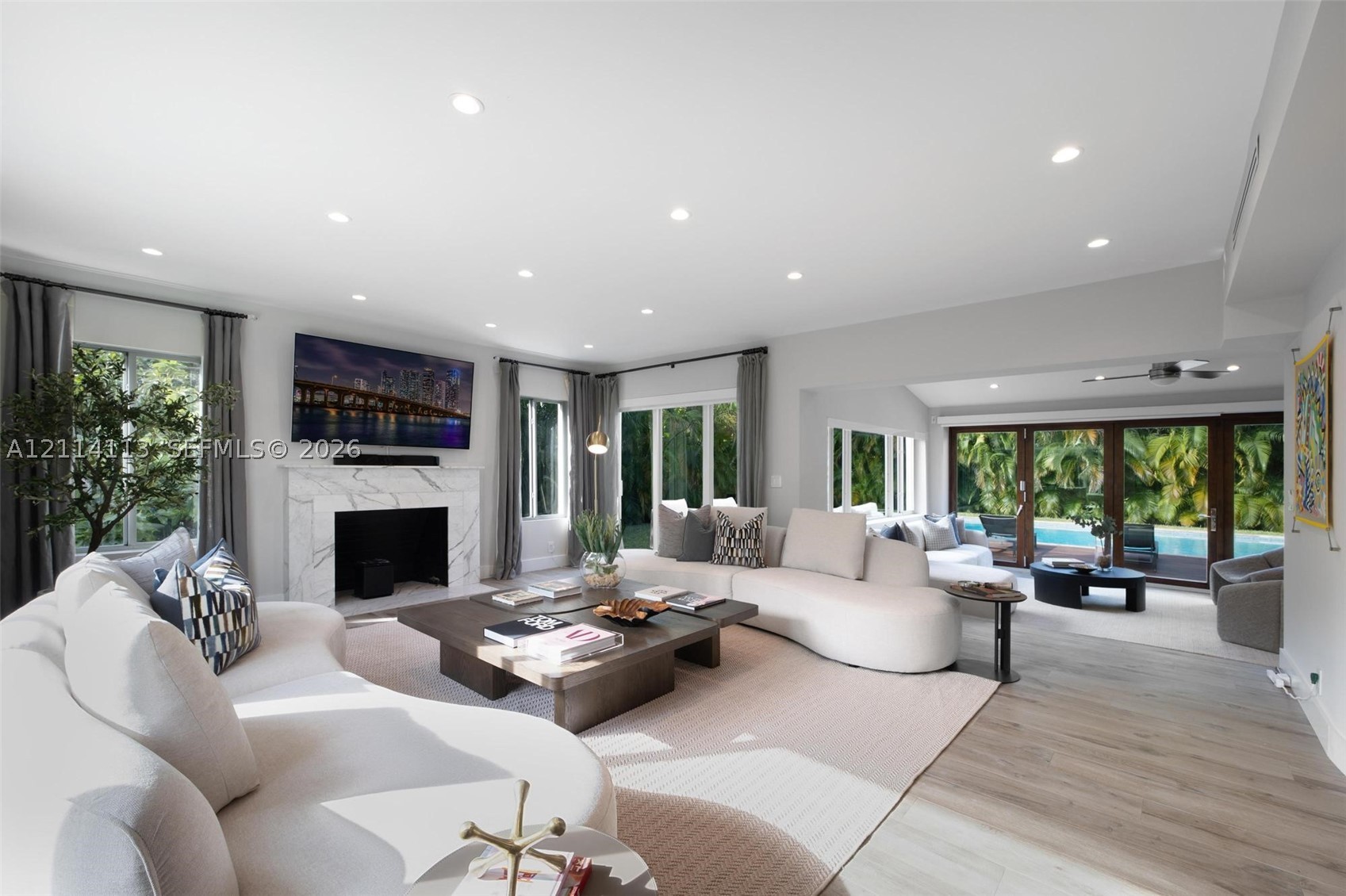 5386 Alton Rd Miami Beach, FL 33140