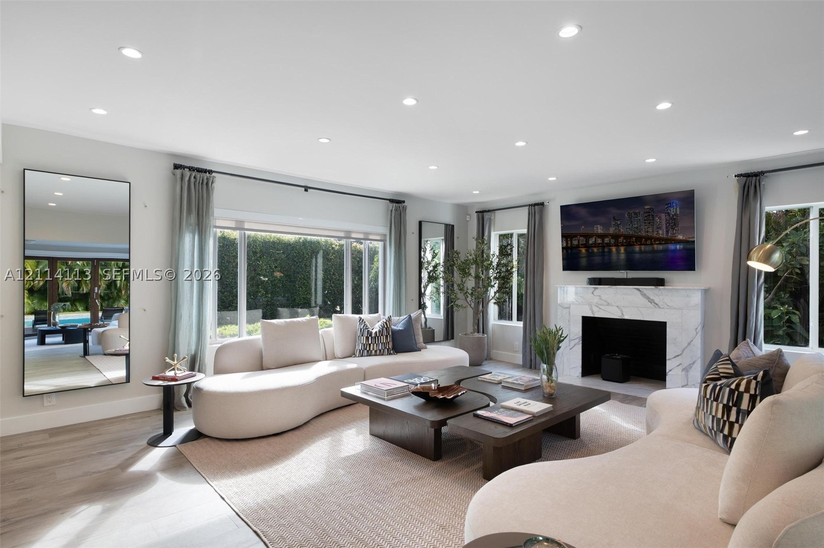 5386 Alton Rd Miami Beach, FL 33140