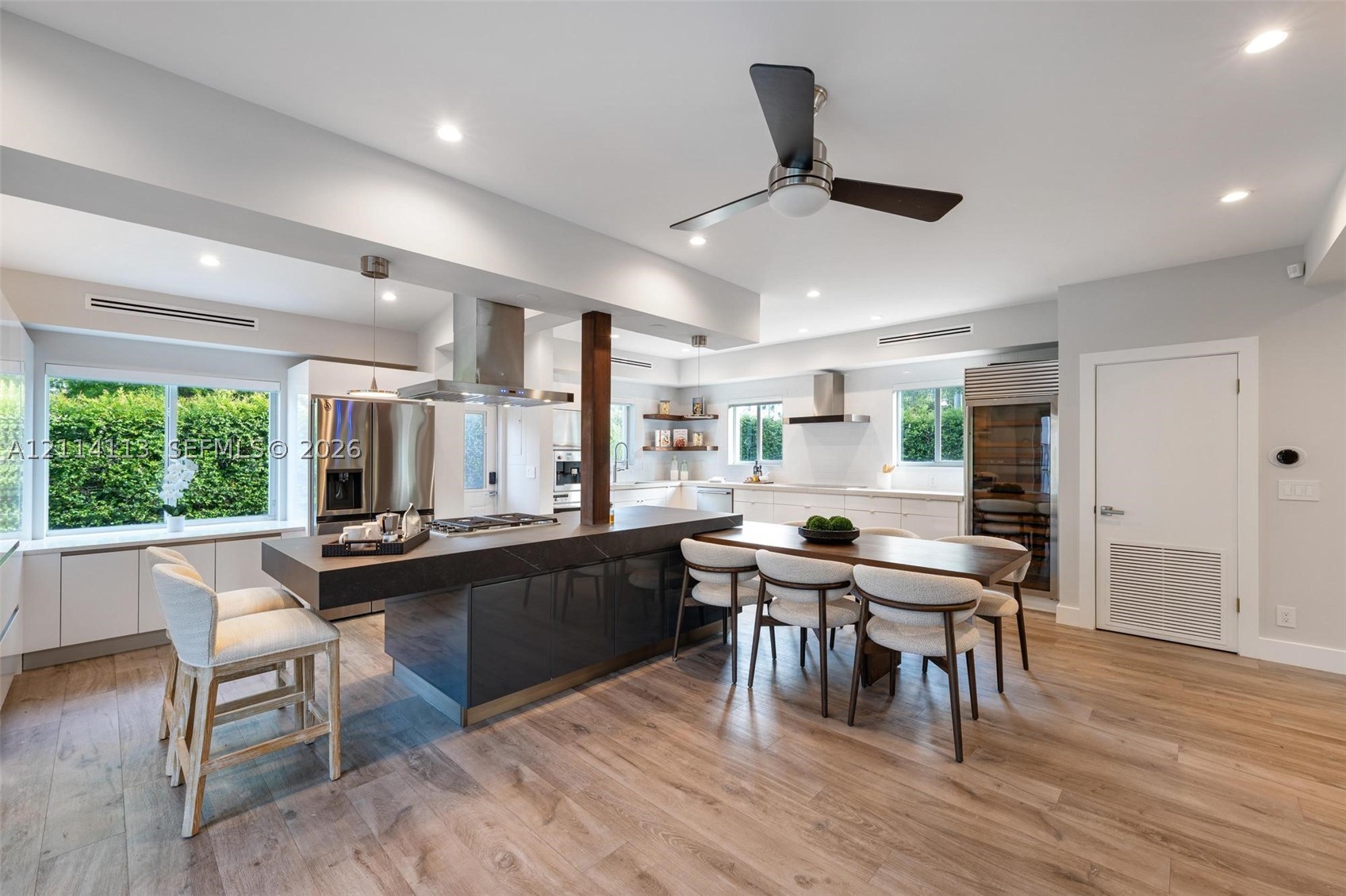 5386 Alton Rd Miami Beach, FL 33140