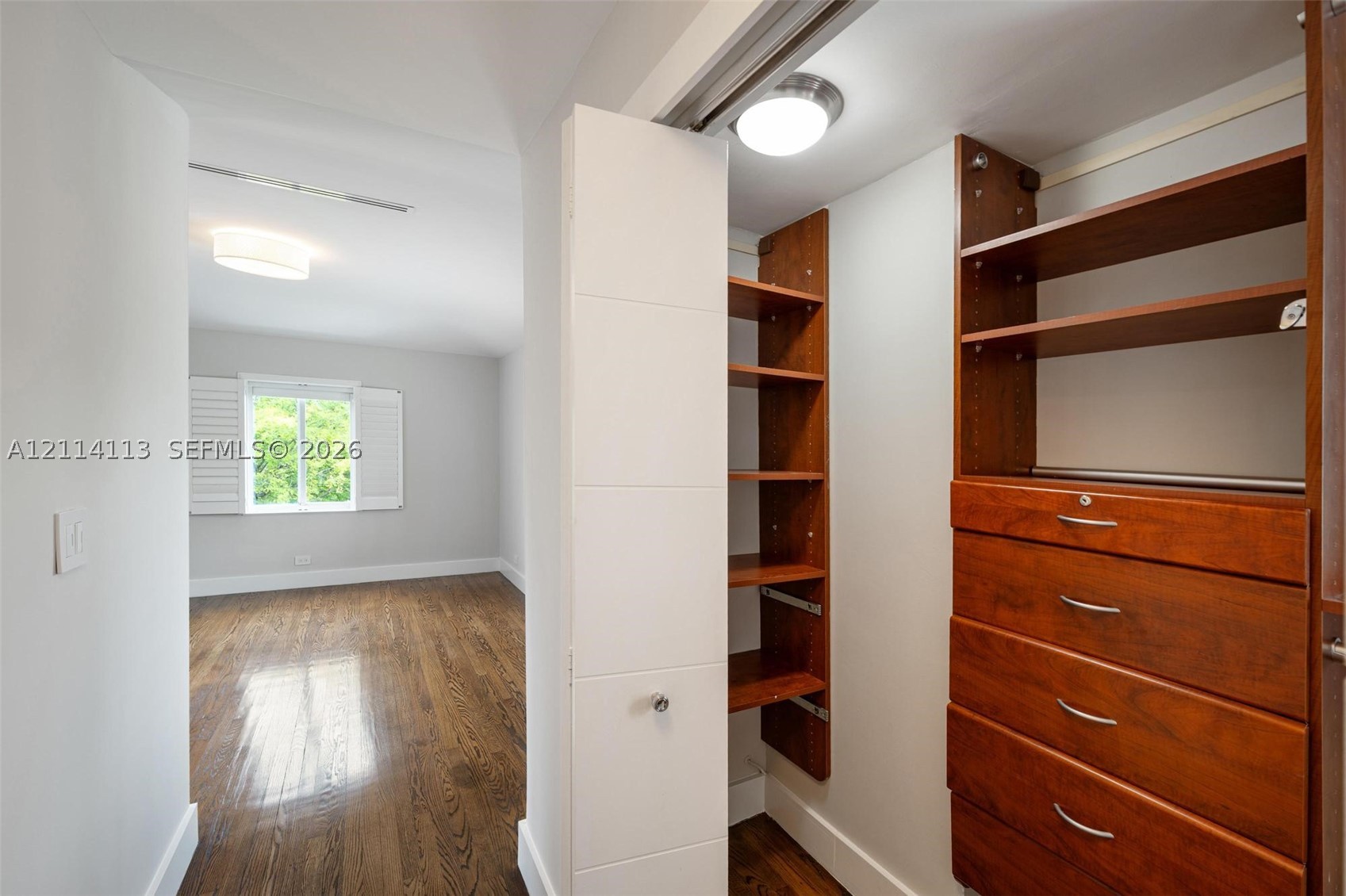 5386 Alton Rd Miami Beach, FL 33140