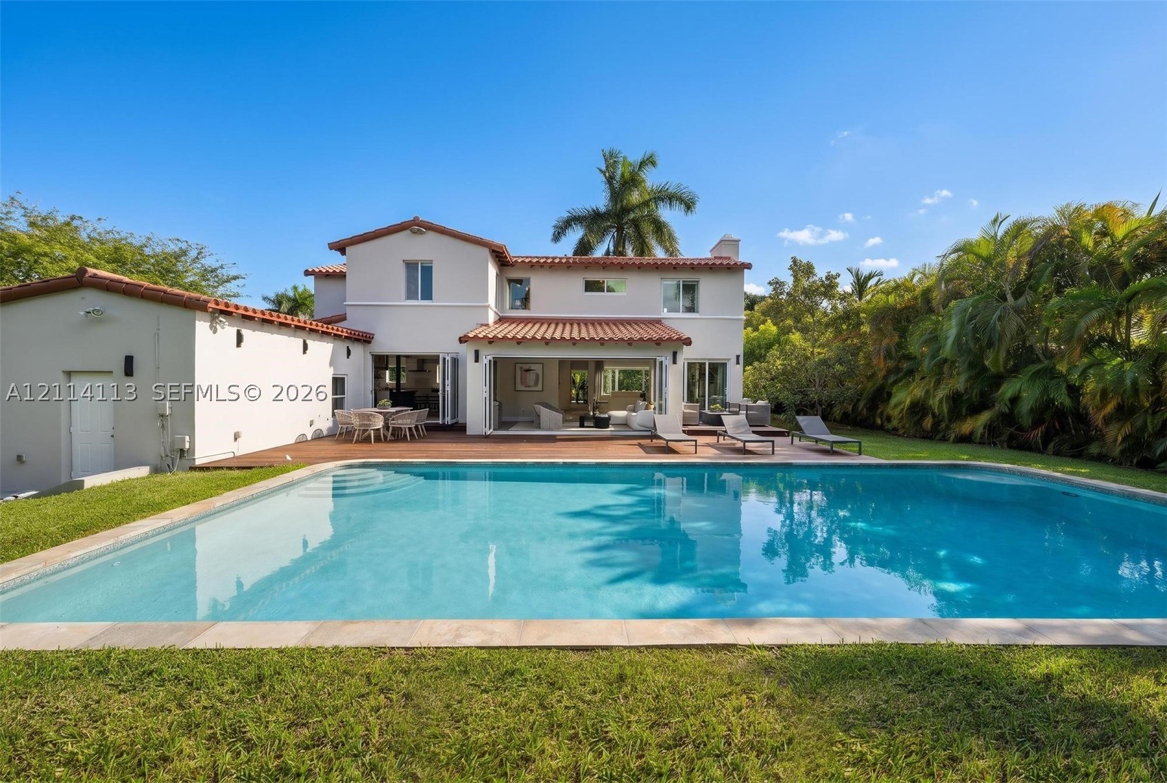 5386 Alton Rd Miami Beach, FL 33140