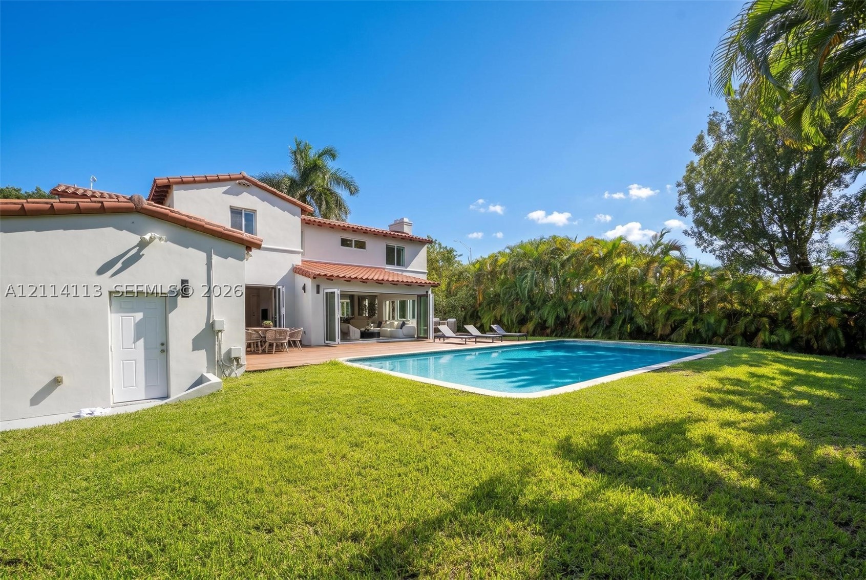 5386 Alton Rd Miami Beach, FL 33140