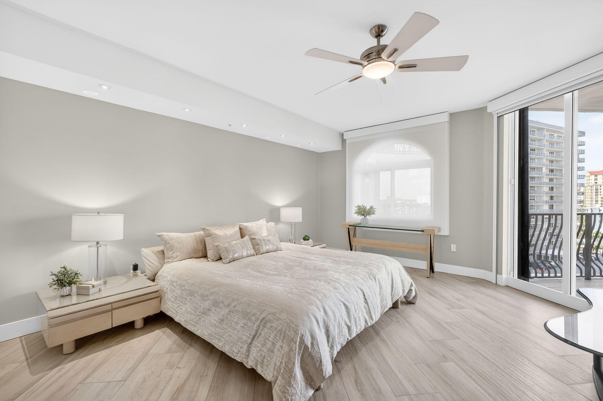 100 S Birch #Apt 803 Fort Lauderdale, FL 33316