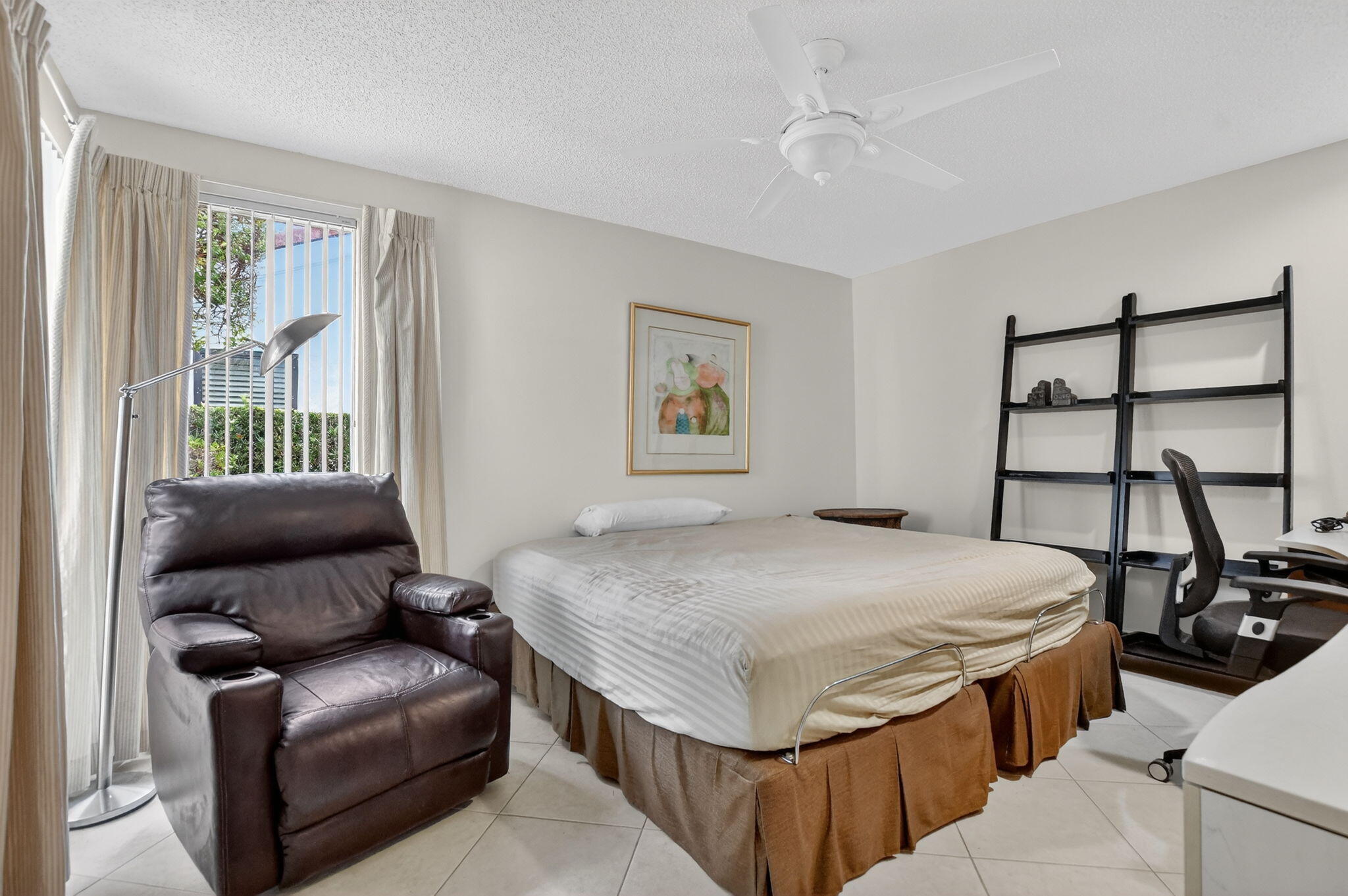 19830 Sawgrass #301 Boca Raton, FL 33434