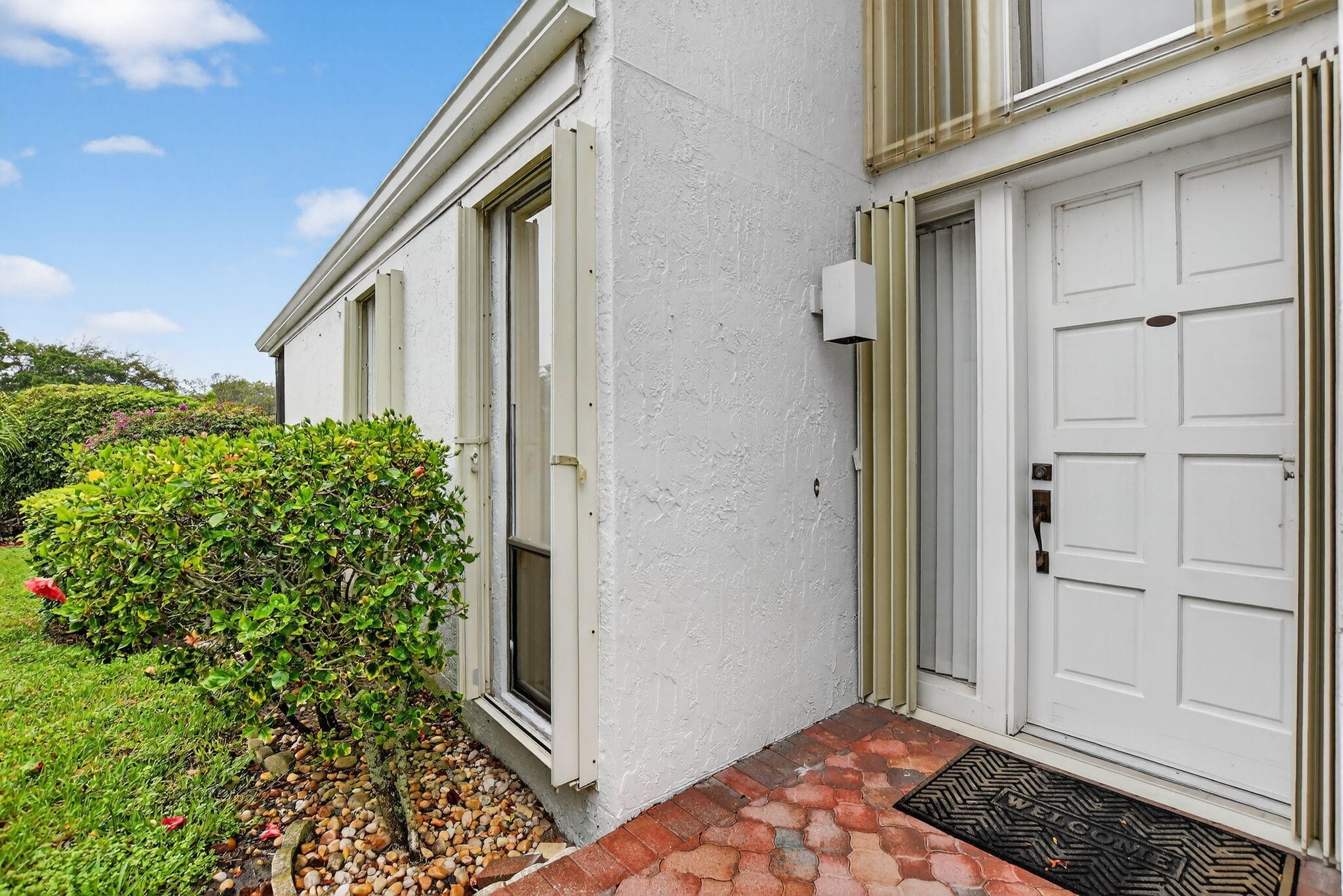 19830 Sawgrass #301 Boca Raton, FL 33434