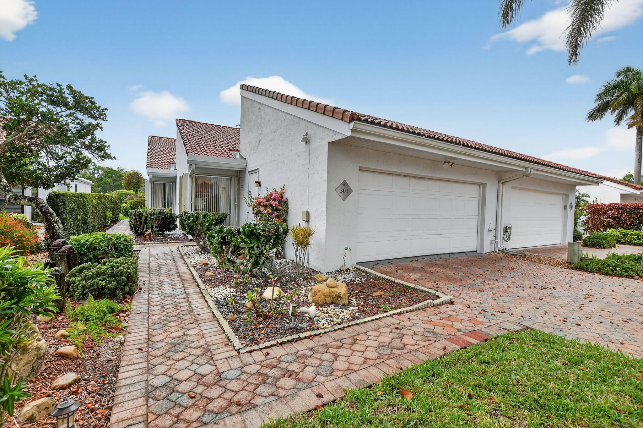 19830 Sawgrass #301 Boca Raton, FL 33434