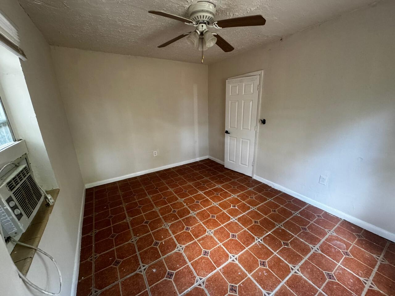 75 NW 84th Miami, FL 33150